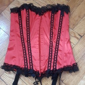 Victoria's Secret Red & Black Corset Bustier NWOT
